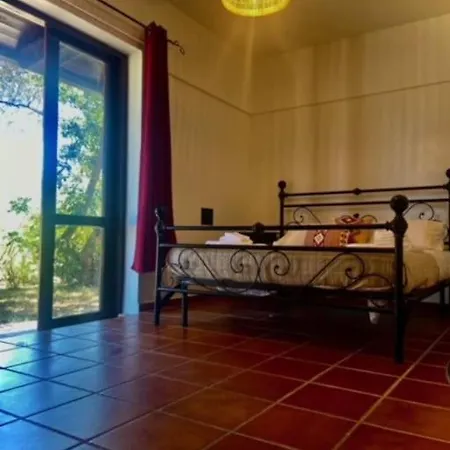 Sarda Jamelia Apartmán *